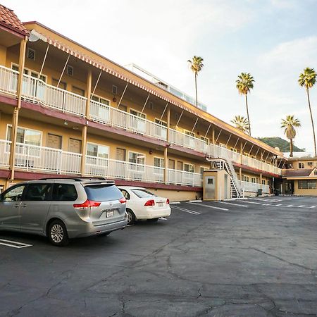 Hollywood La Brea Inn Los Angeles Exterior photo